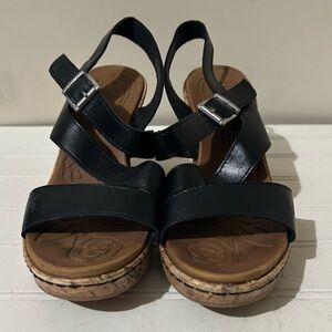 Born Women's Sandals 8‎ Black Leather Wedge Adjustable Strap Casual Beach Party
